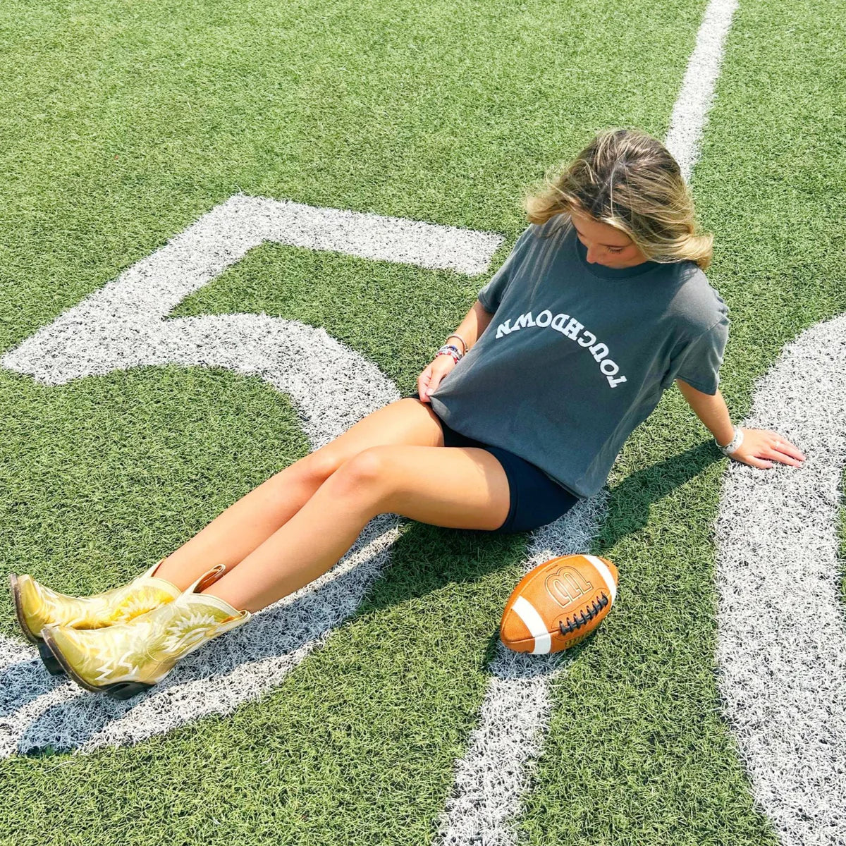 Upside down touchdown puff cropped tee