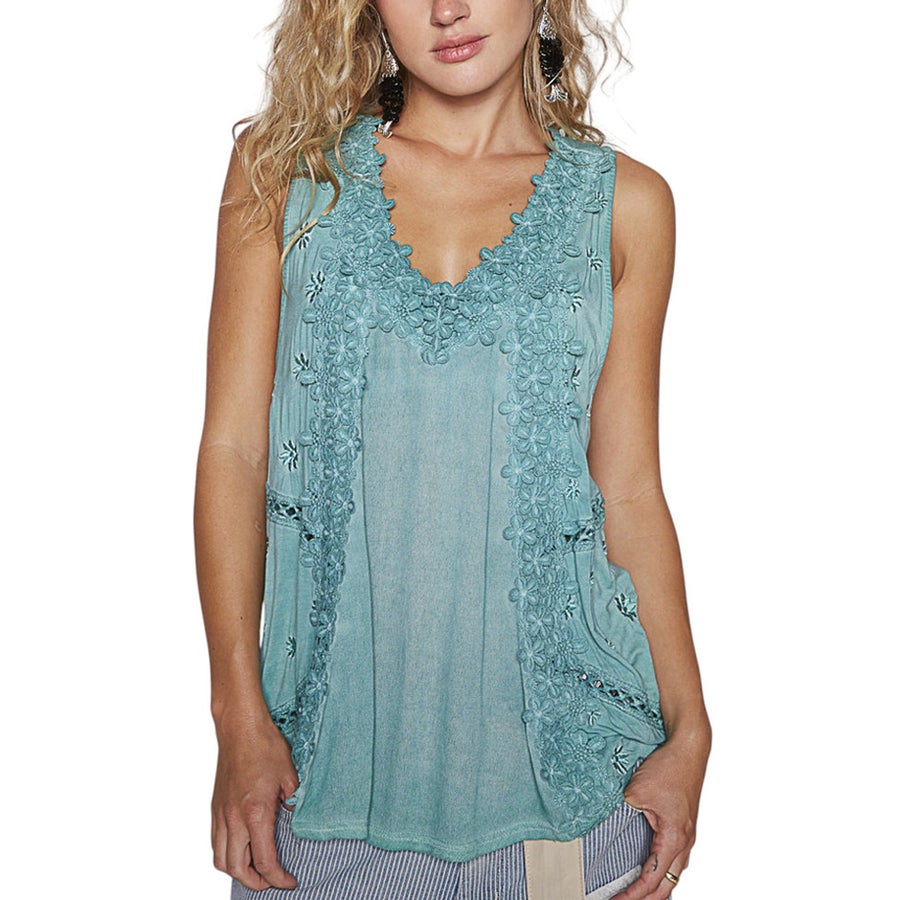 Pol Floral Lace crochet top