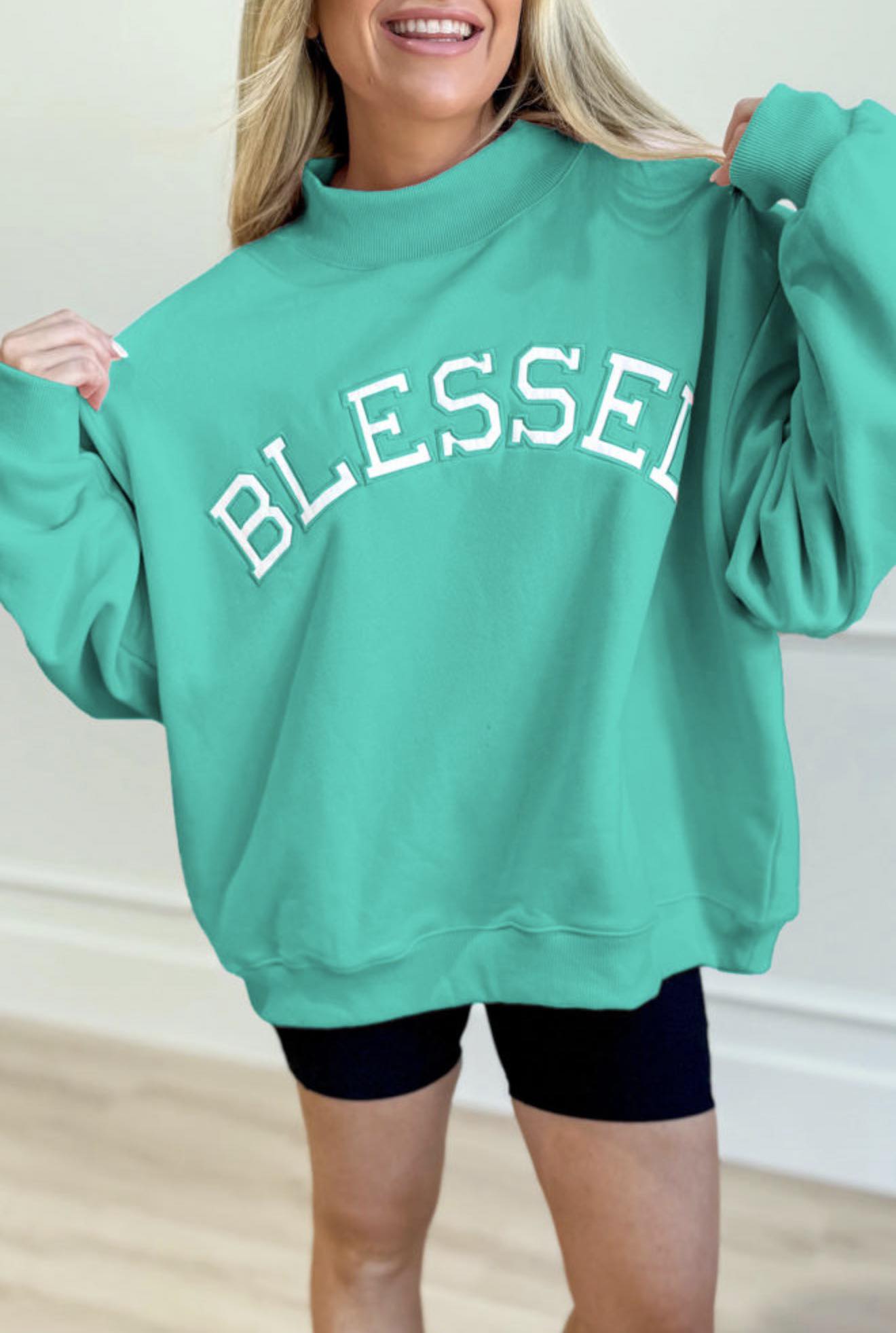#00801 Oversized blessed mock neck