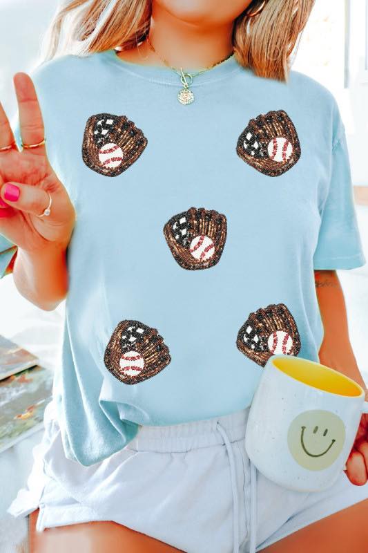 #00964 Sequin baseball mitt tee