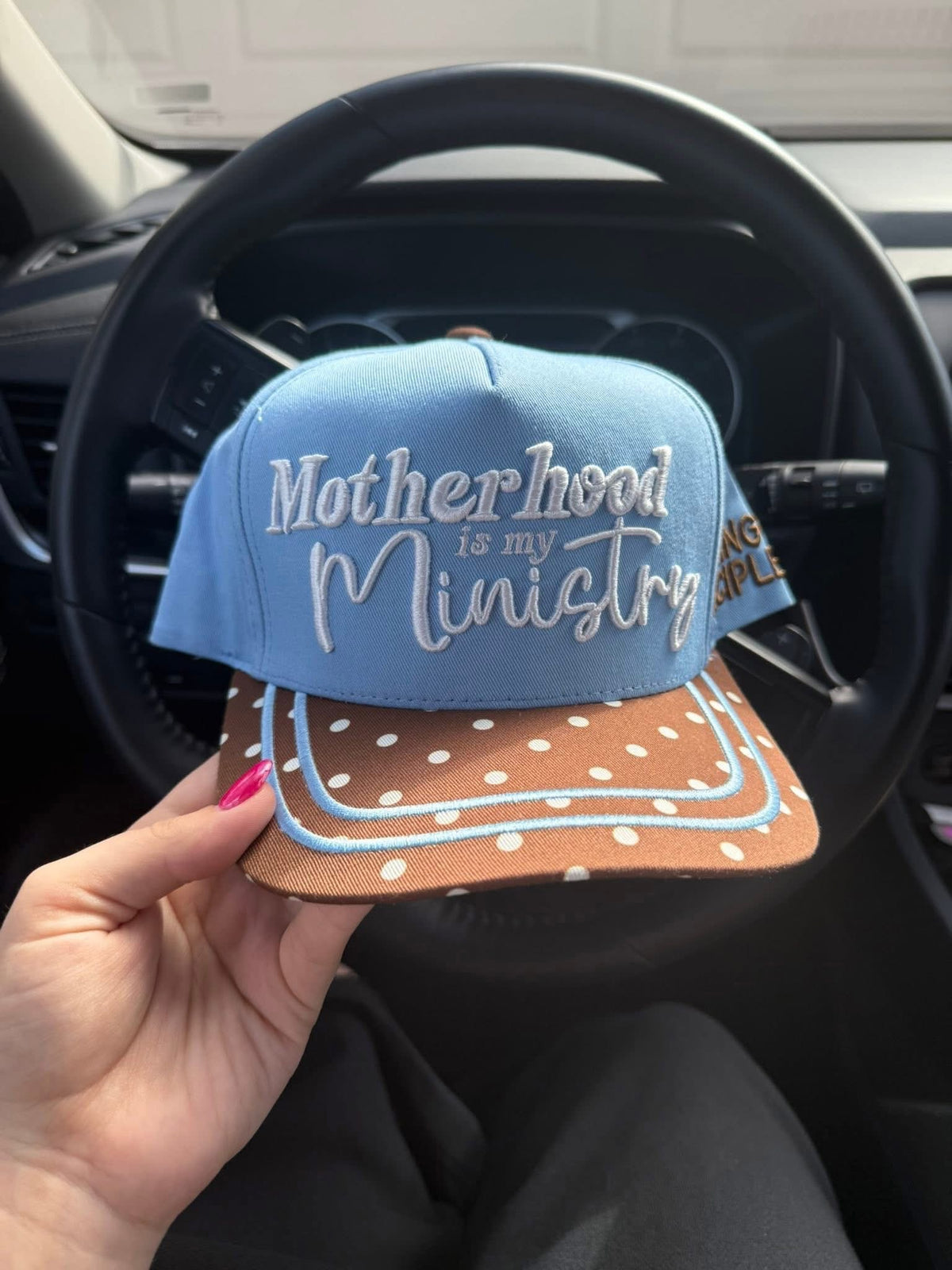 #00900 Embroidered hats