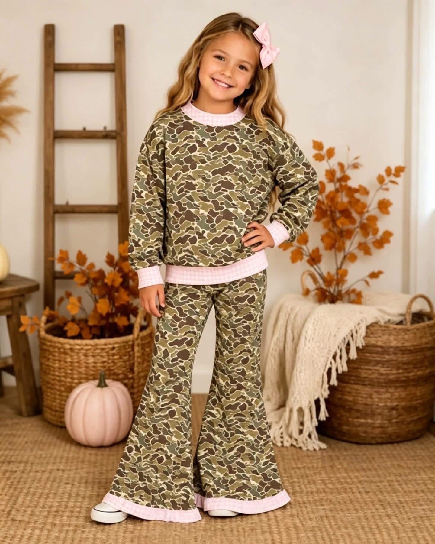 #01138 Girly camo 2 piece