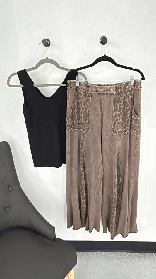 Mineral washed leopard print
