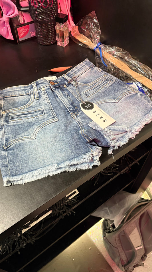 Saige: HR Western Patched Pocket Shorts