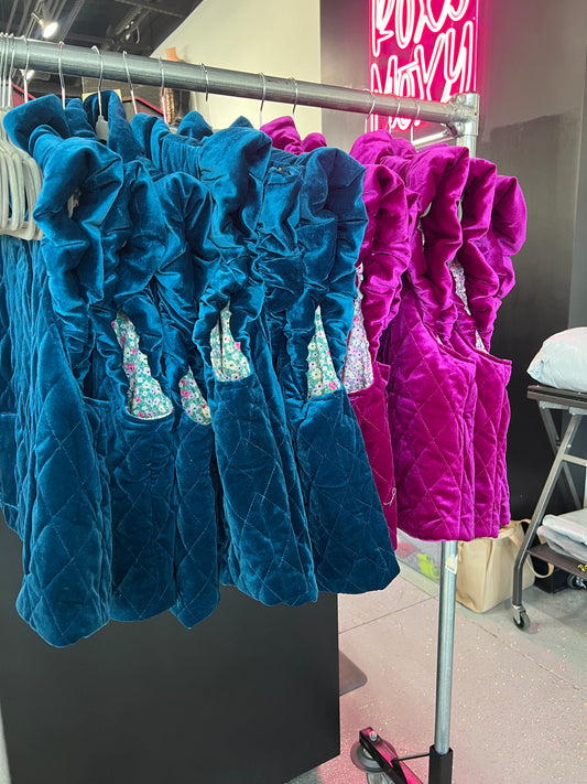 Oddi: Velevet Puffer Vest