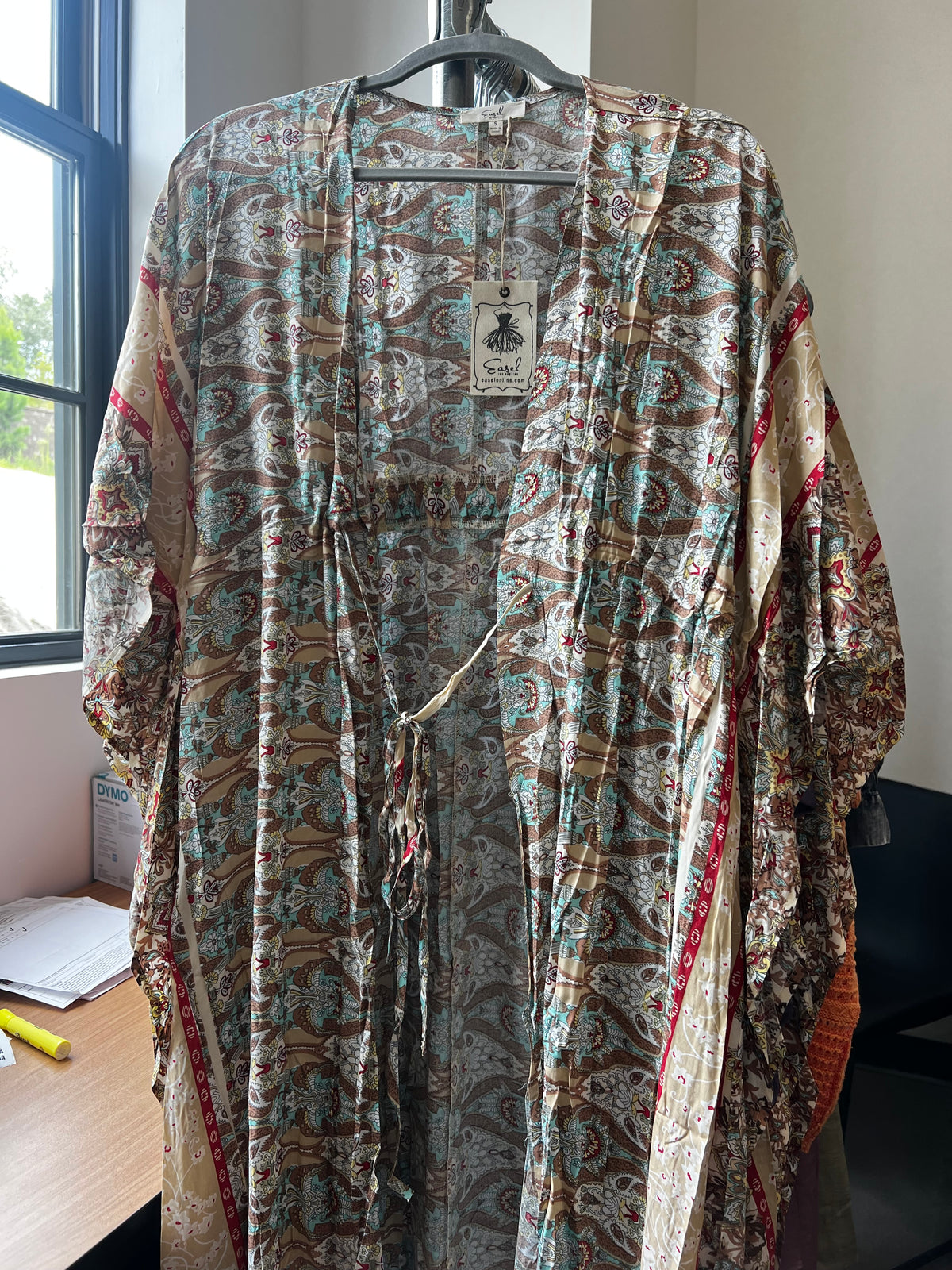 Neutral Paisley Kimono