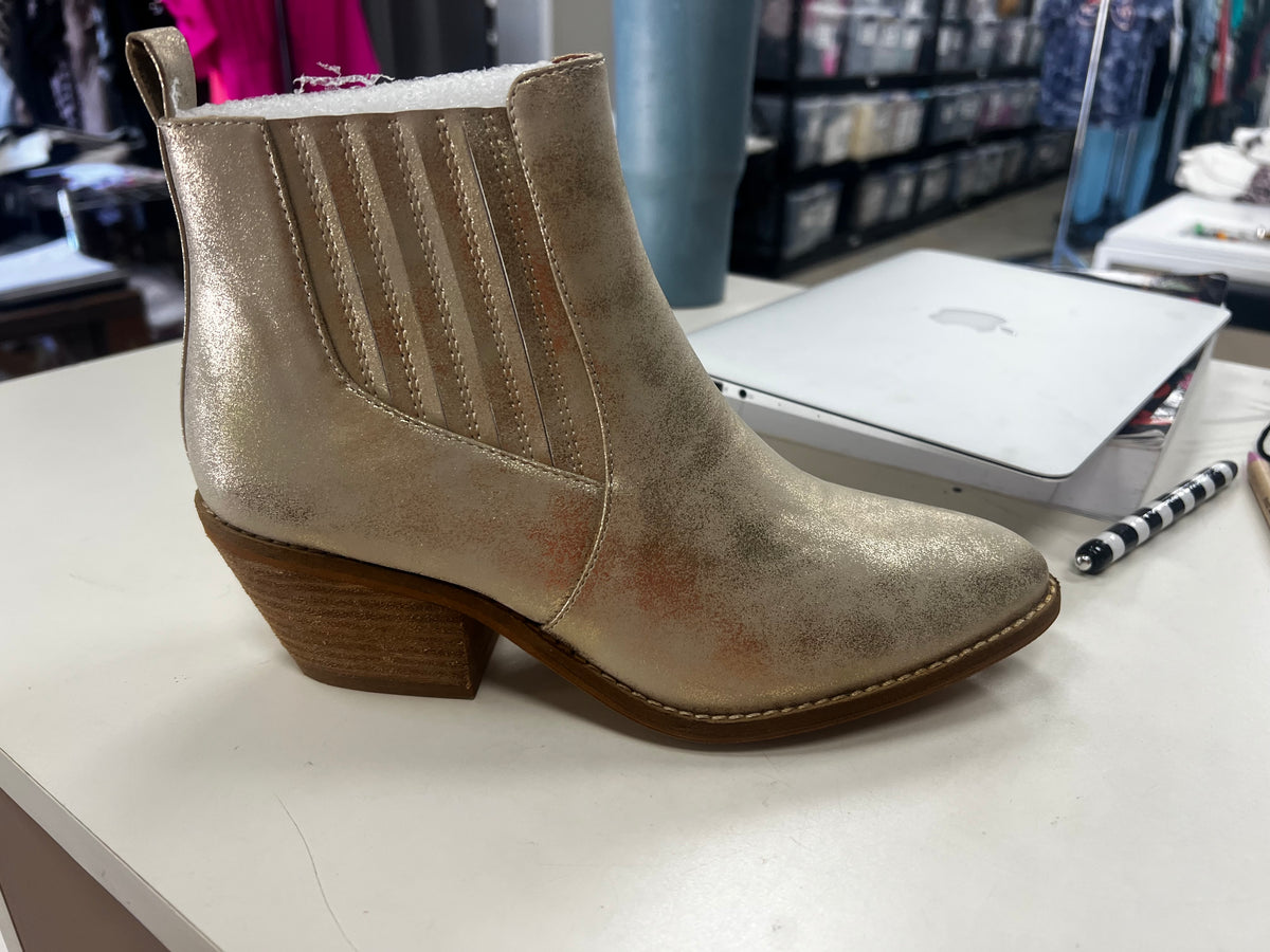 Corkys Potion Boot
