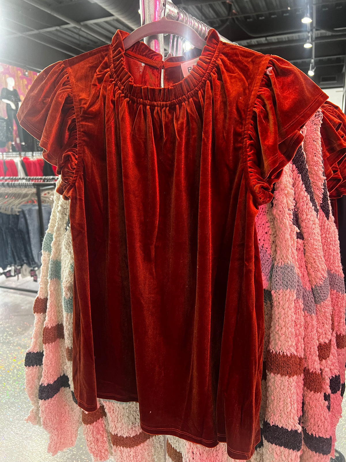 Rust Ruffle Sleeve