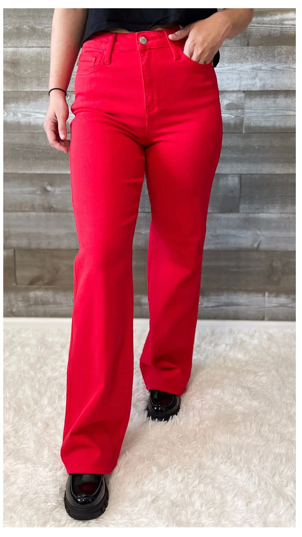 HW Gament Dyed 90's Straight - Red