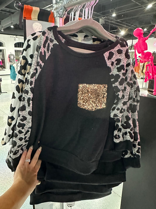 Contrast Leopard Top