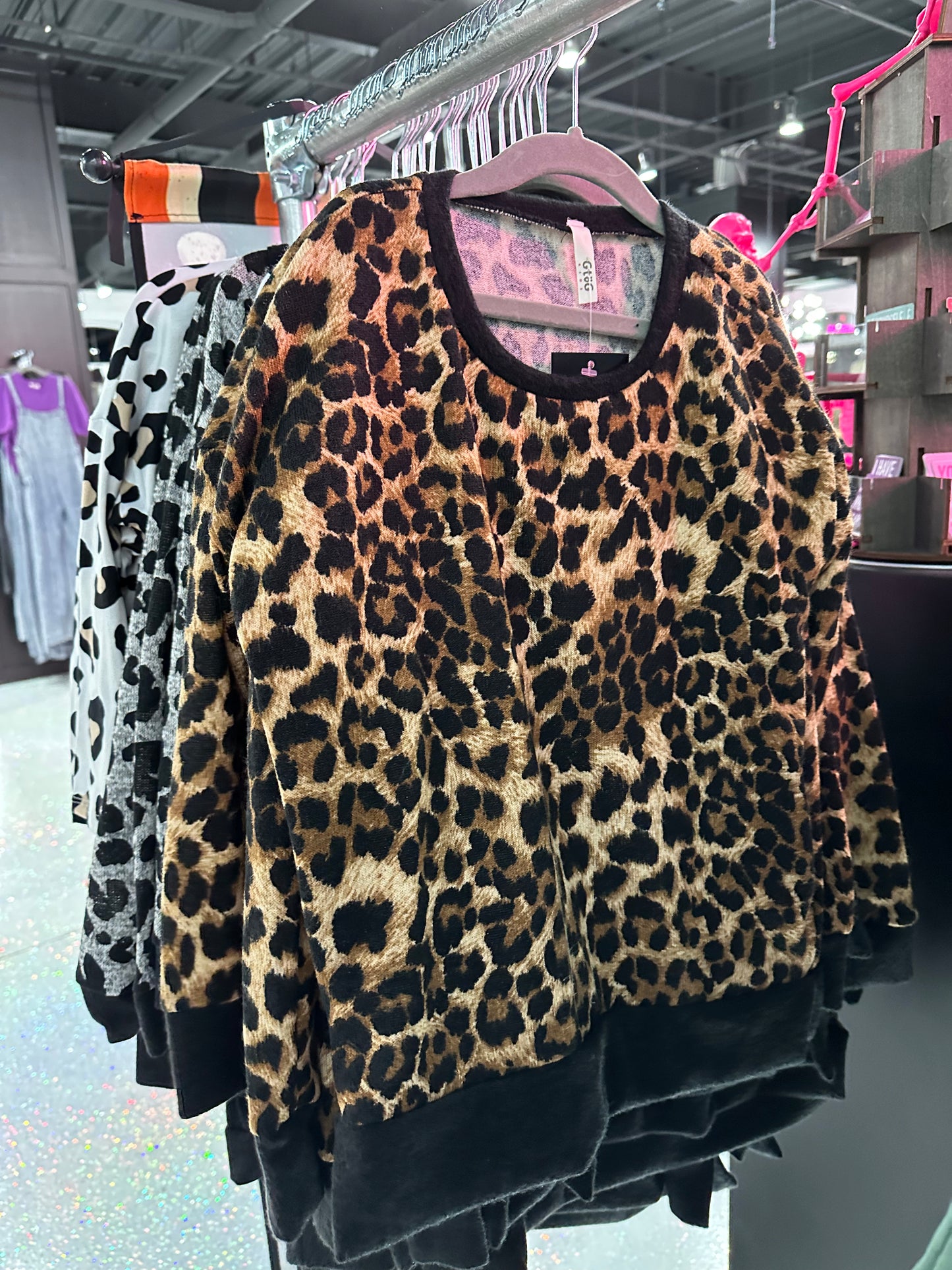Leopard Sweatshirt