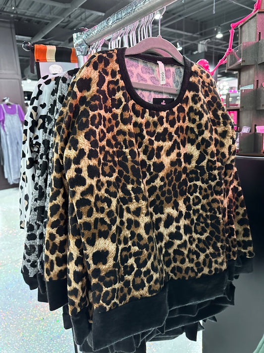 Leopard Sweatshirt