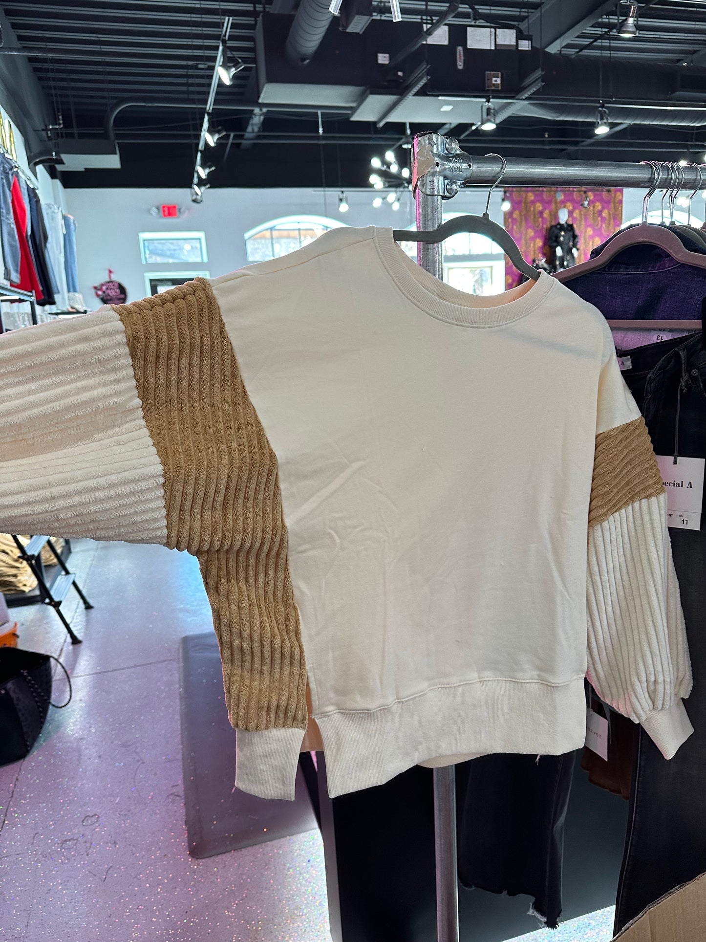 Ivory Khaki Sweatshirt