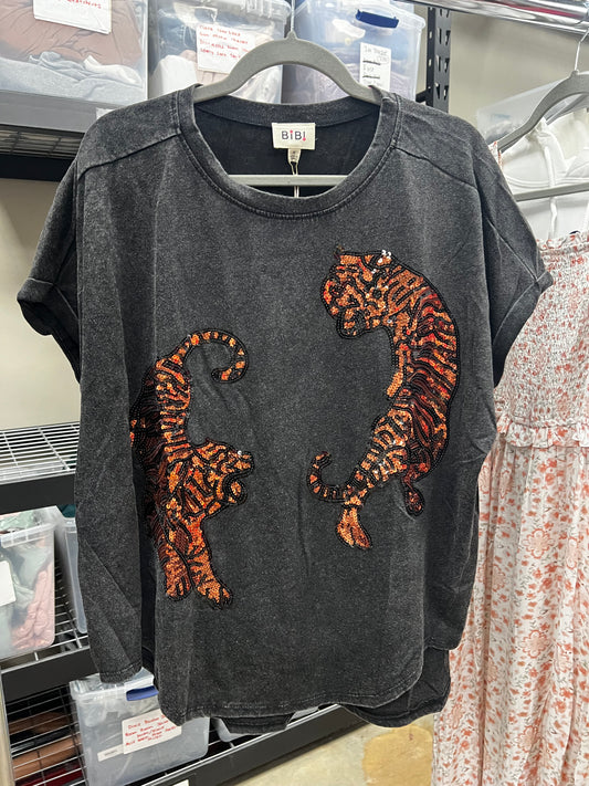Sequin Tigers Vintage Washed Top