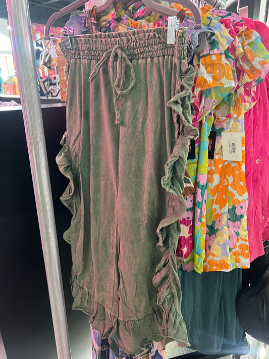 J. Her Side Ruffle Pants