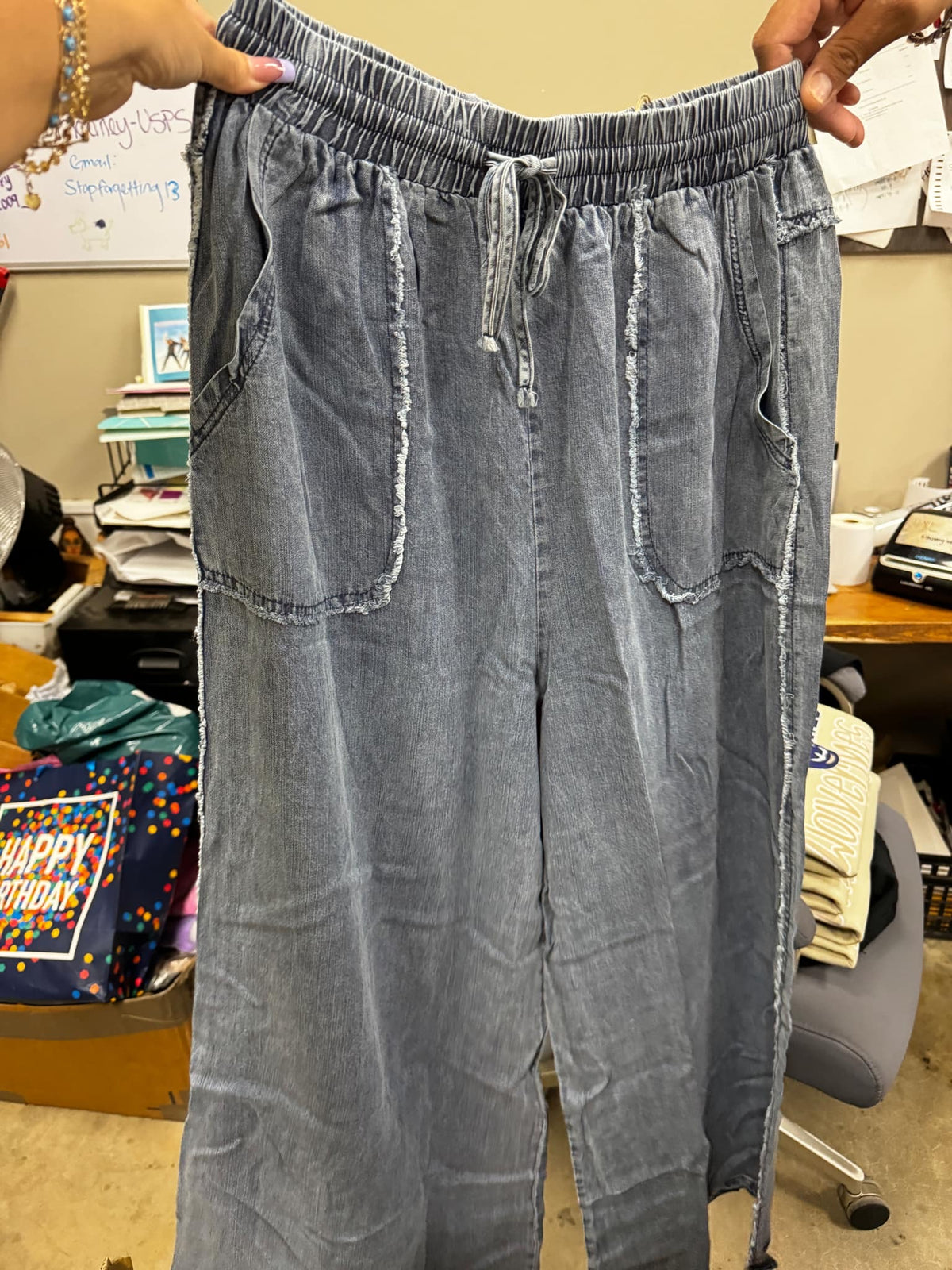 Chambray Loose Fit Pants