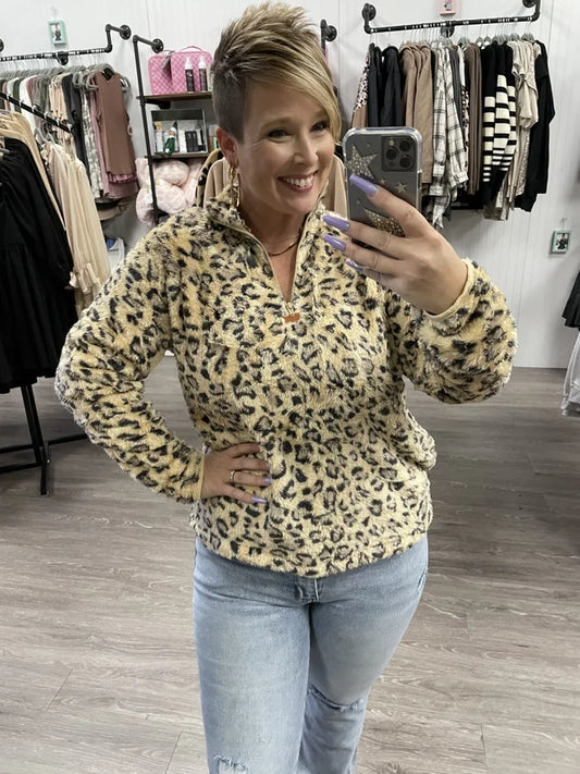 MOMMY & ME LEOPARD PULLOVER