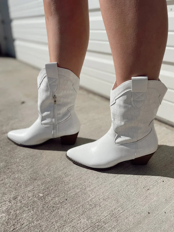 VELLA COWBOY BOOT