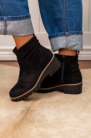 Very G: Dashing Boots