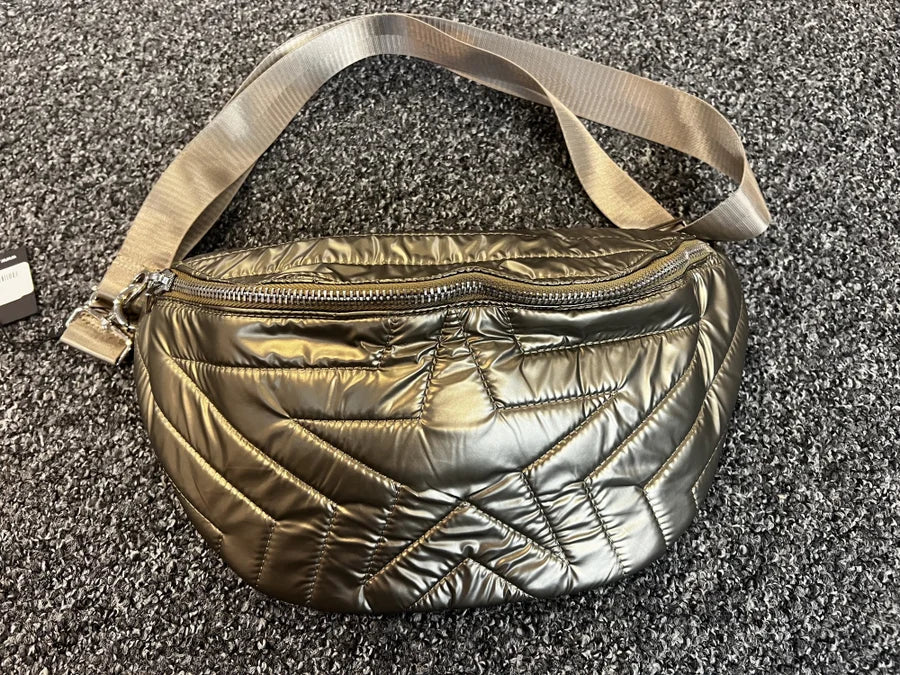 Nelly Quilted Belt Bag