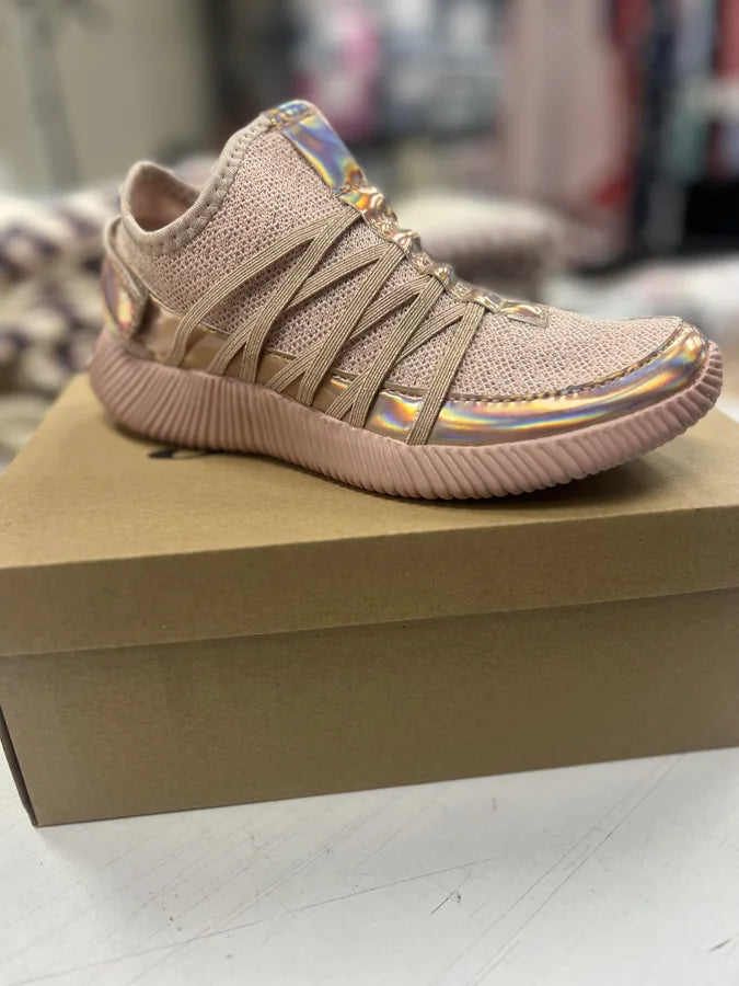 Forever Remy Fashshion Sneakers