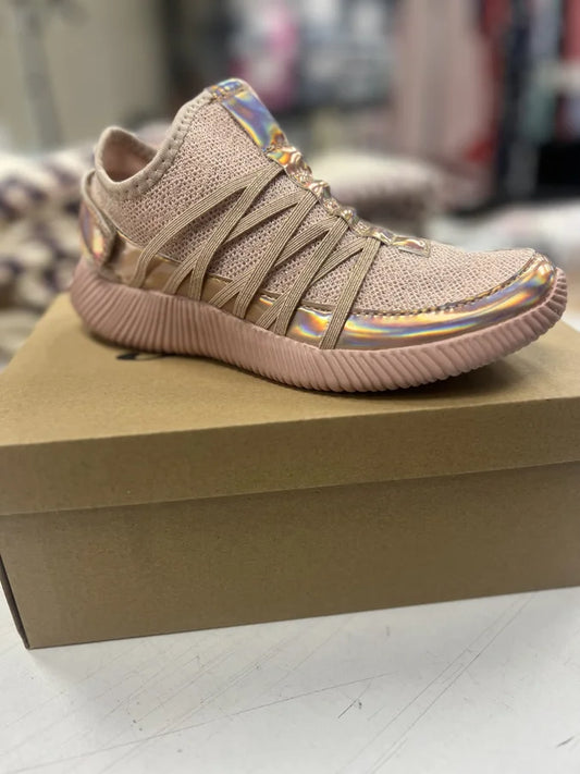 Forever Remy Fashshion Sneakers