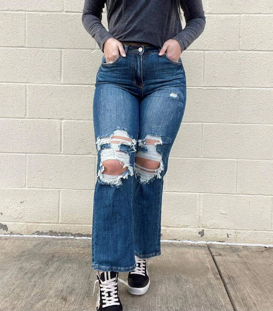 Risen Distressed Straight Leg
