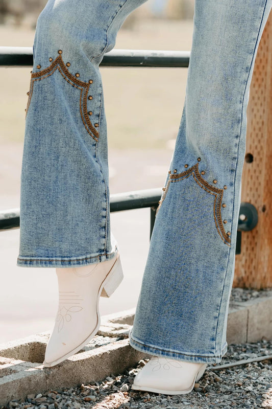 Saige: Western Flare